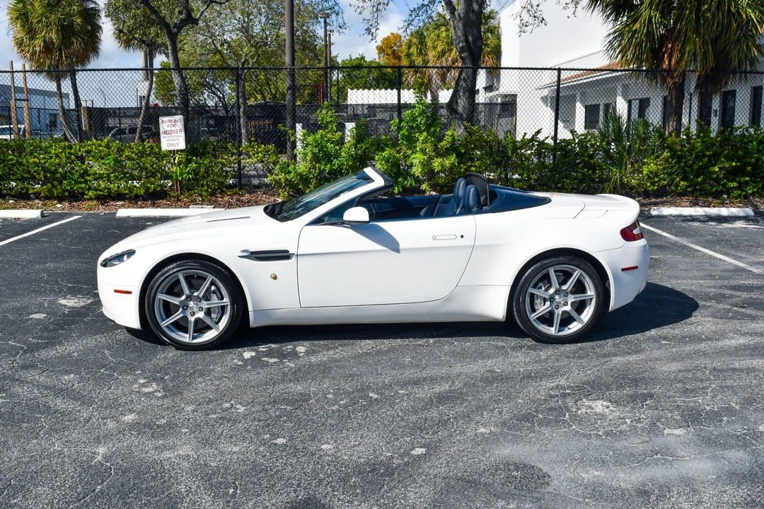2008 Aston Martin V8 Vantage (2006-2017) - Image 12 of 31