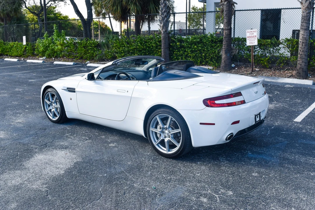 2008 Aston Martin V8 Vantage (2006-2017) - Image 18 of 31