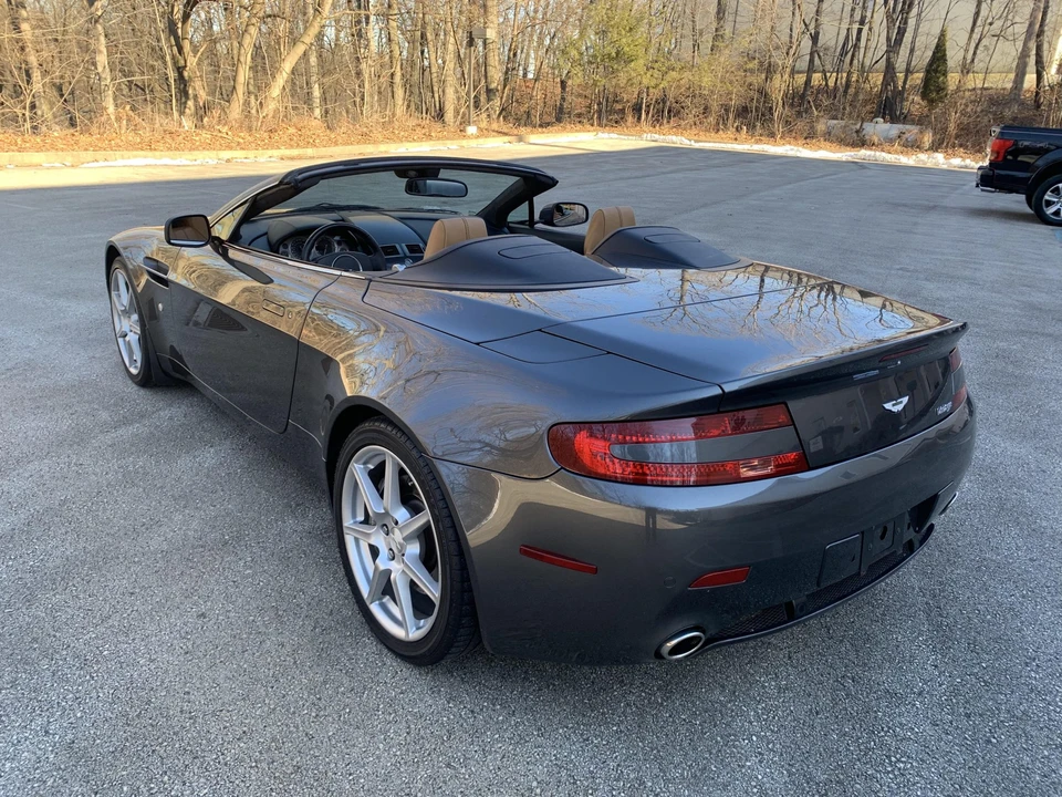 2008 Aston Martin V8 Vantage (2006-2017) - Image 10 of 31