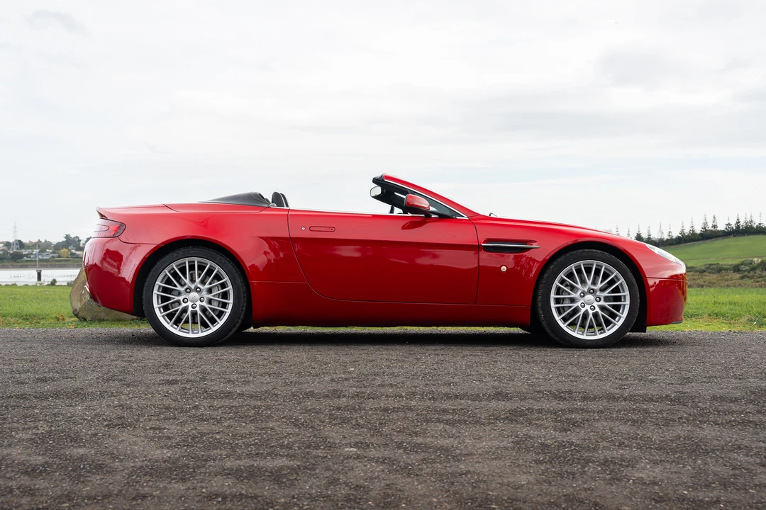 2008 Aston Martin V8 Vantage (2006-2017) - Image 27 of 31