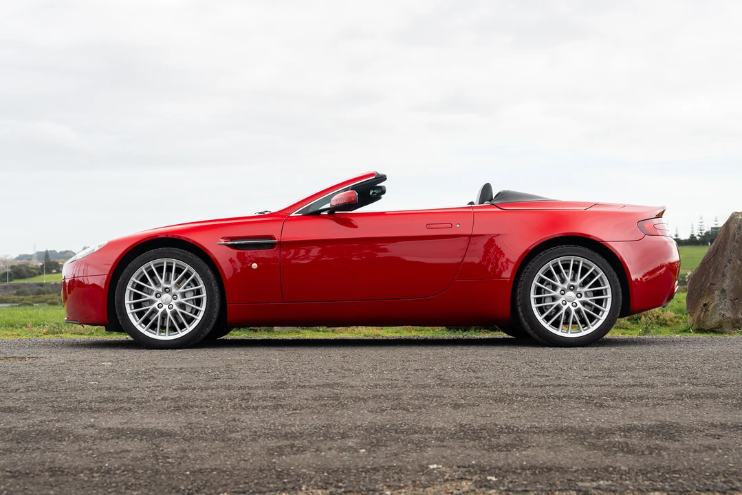 2008 Aston Martin V8 Vantage (2006-2017) - Image 26 of 31