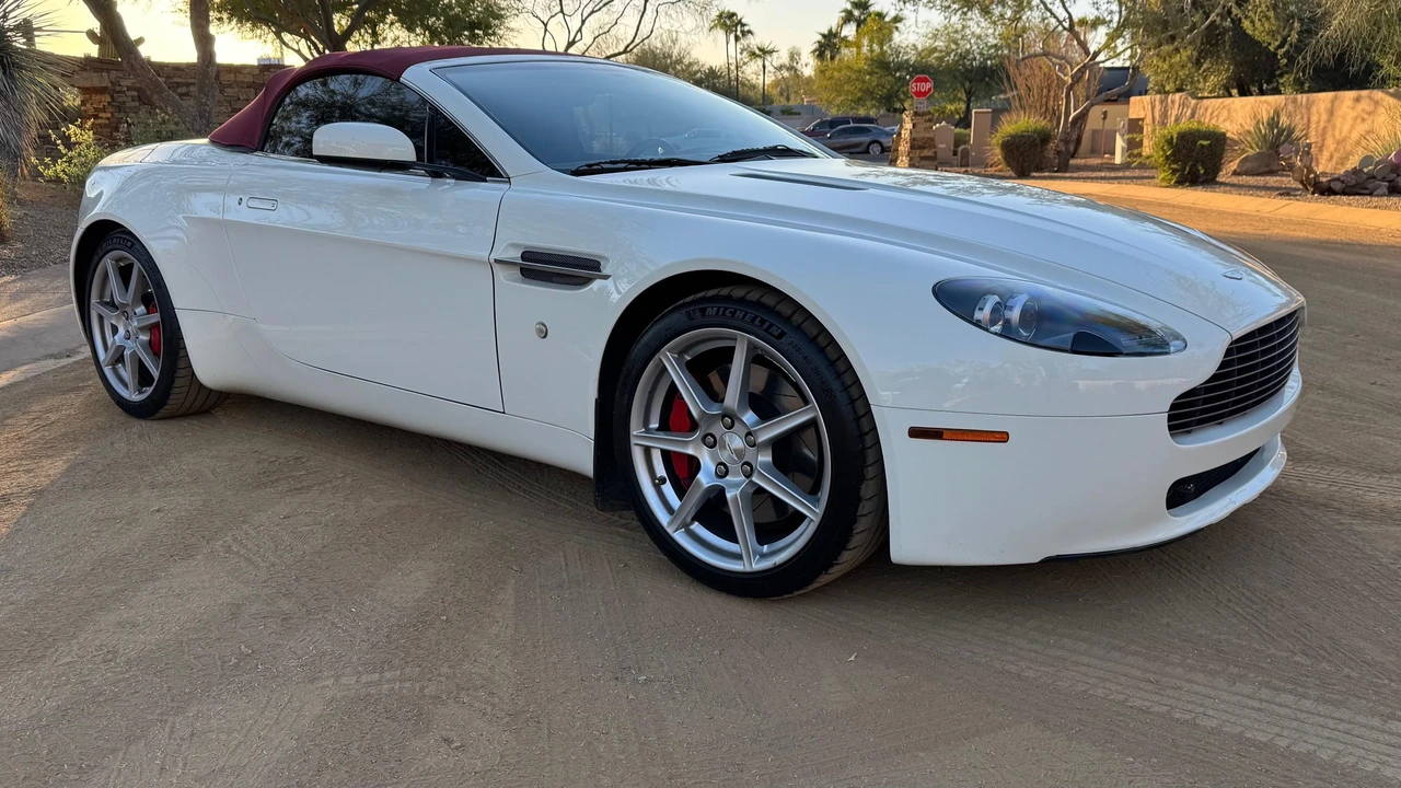 2008 Aston Martin V8 Vantage (2006-2017) - Image 28 of 31