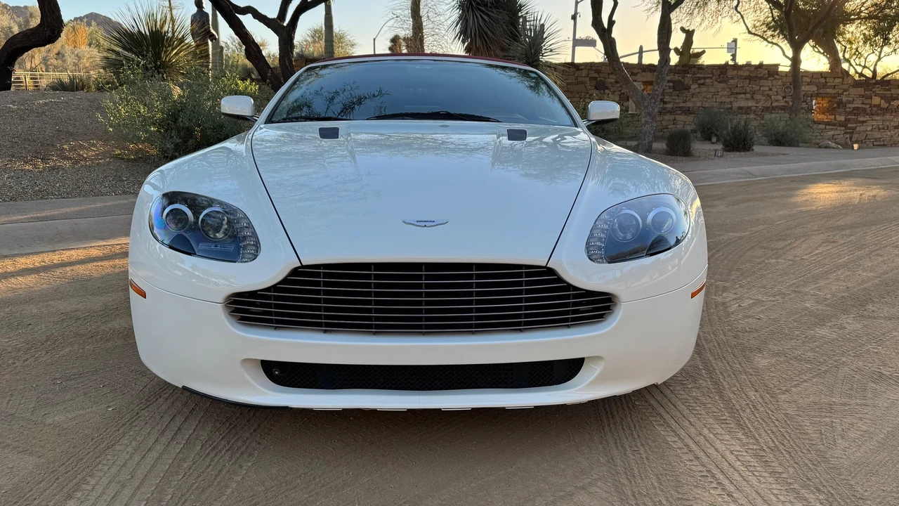 2008 Aston Martin V8 Vantage (2006-2017) - Image 16 of 31