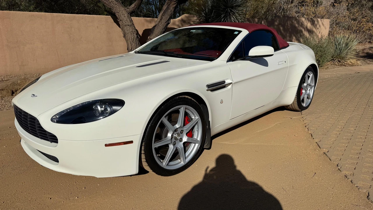 2008 Aston Martin V8 Vantage (2006-2017) - Image 19 of 31