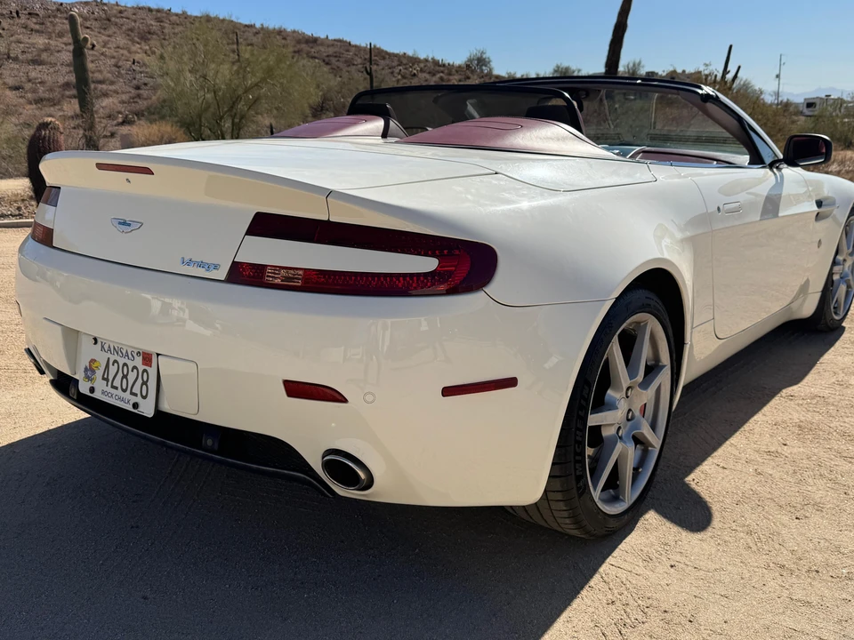 2008 Aston Martin V8 Vantage (2006-2017) - Image 13 of 31