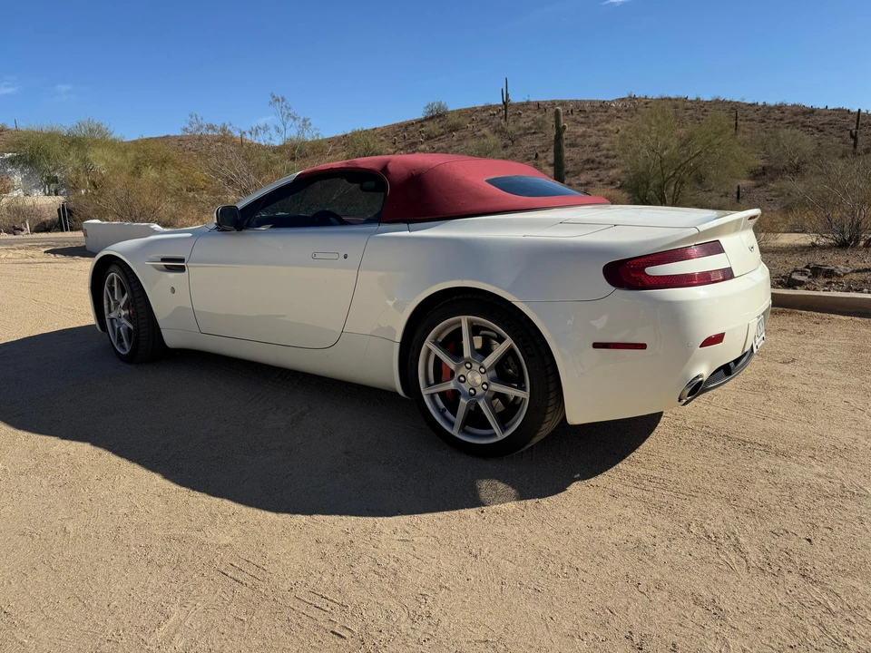 2008 Aston Martin V8 Vantage (2006-2017) - Image 24 of 31