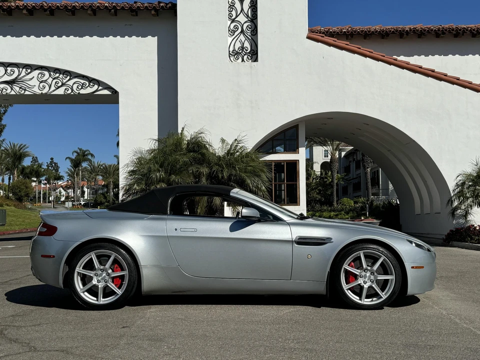 2008 Aston Martin V8 Vantage (2006-2017) - Image 29 of 31