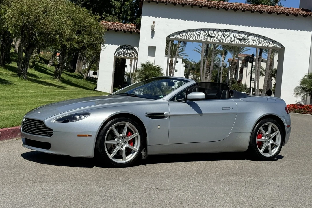 2008 Aston Martin V8 Vantage (2006-2017) - Image 1 of 31