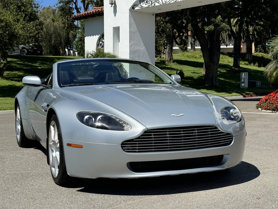 2008 Aston Martin V8 Vantage (2006-2017) - Image 9 of 31