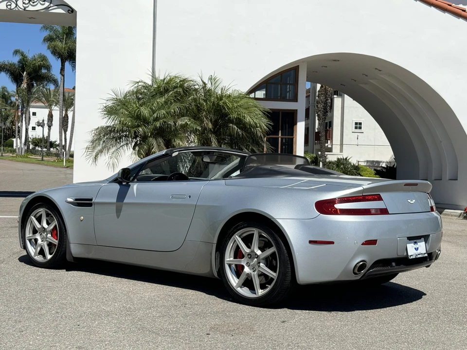 2008 Aston Martin V8 Vantage (2006-2017) - Image 15 of 31