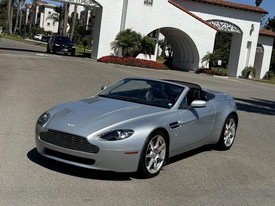 2008 Aston Martin V8 Vantage (2006-2017) - Image 11 of 31