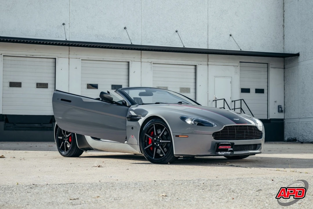 2008 Aston Martin V8 Vantage (2006-2017) - Image 10 of 12