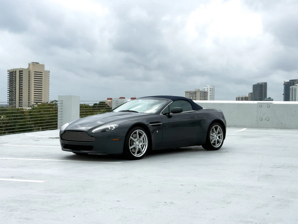 2008 Aston Martin V8 Vantage (2006-2017) - Image 18 of 31
