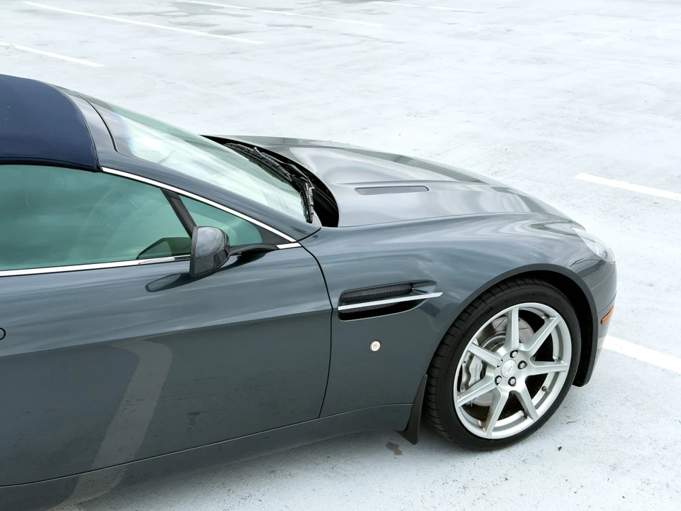 2008 Aston Martin V8 Vantage (2006-2017) - Image 27 of 31