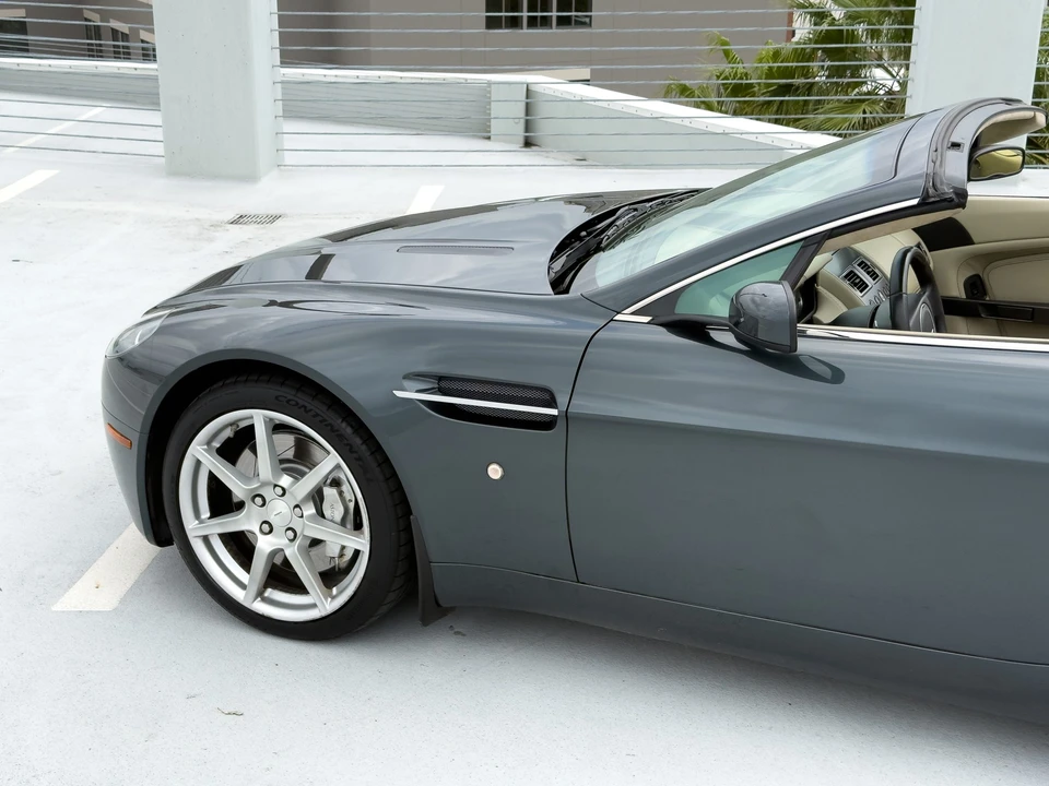 2008 Aston Martin V8 Vantage (2006-2017) - Image 31 of 31