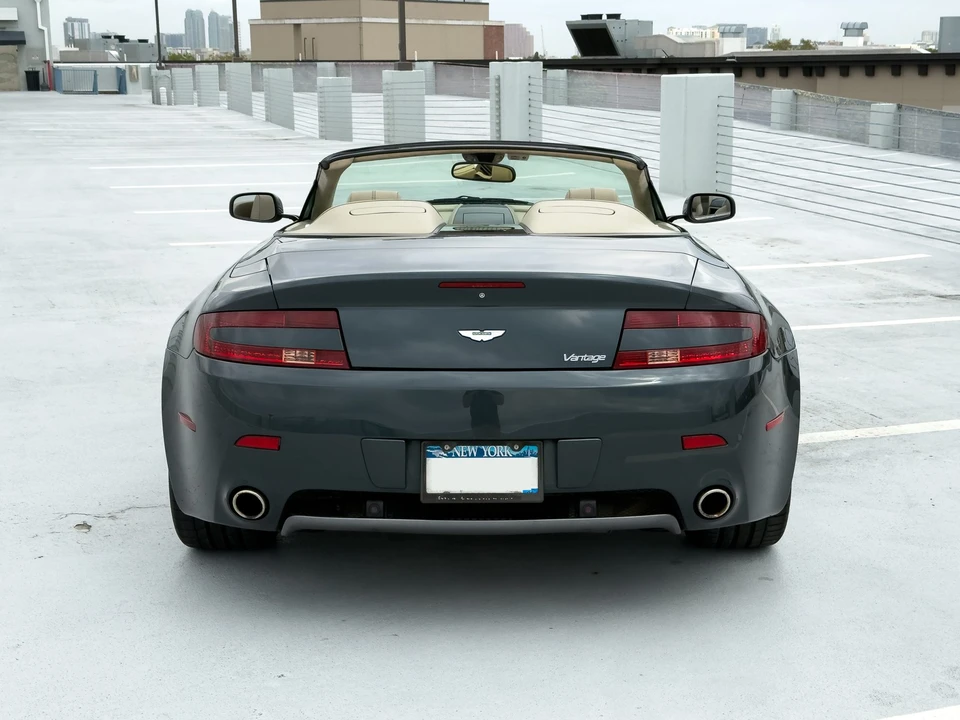 2008 Aston Martin V8 Vantage (2006-2017) - Image 11 of 31