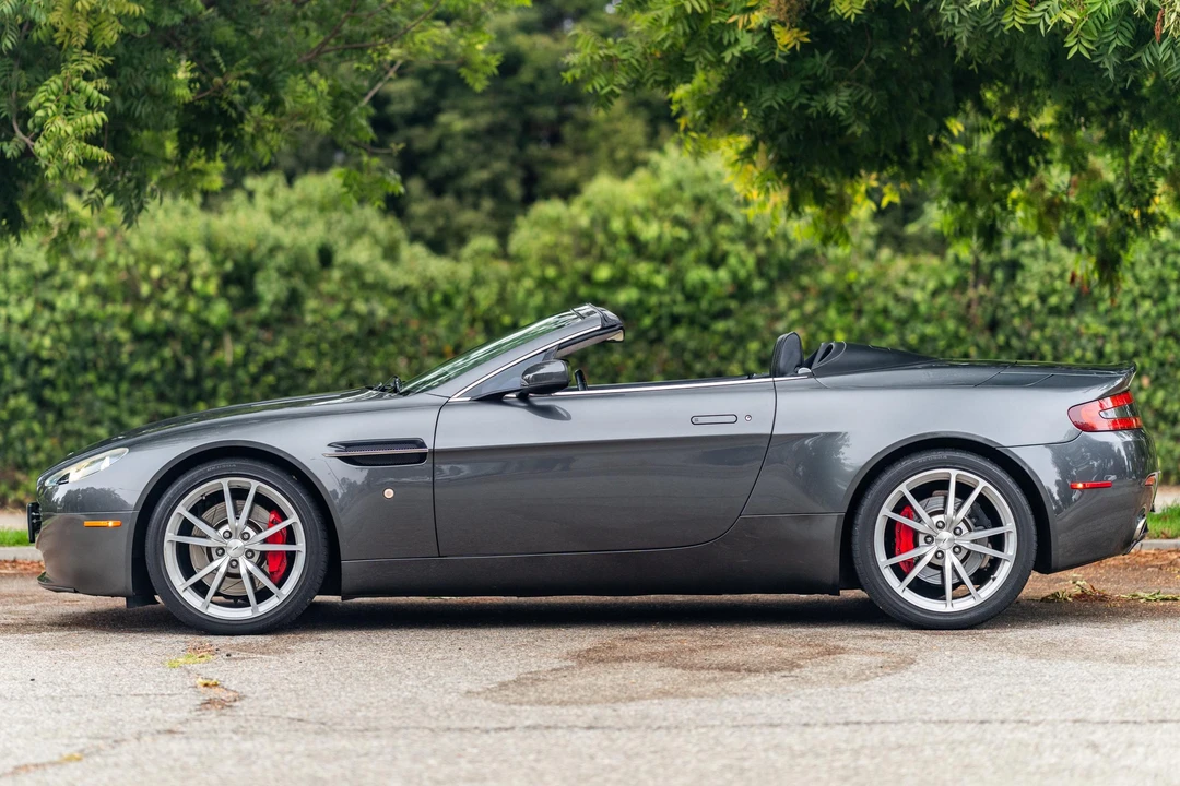 2008 Aston Martin V8 Vantage (2006-2017) - Image 9 of 31