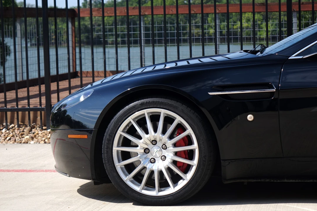 2008 Aston Martin V8 Vantage (2006-2017) - Image 30 of 31
