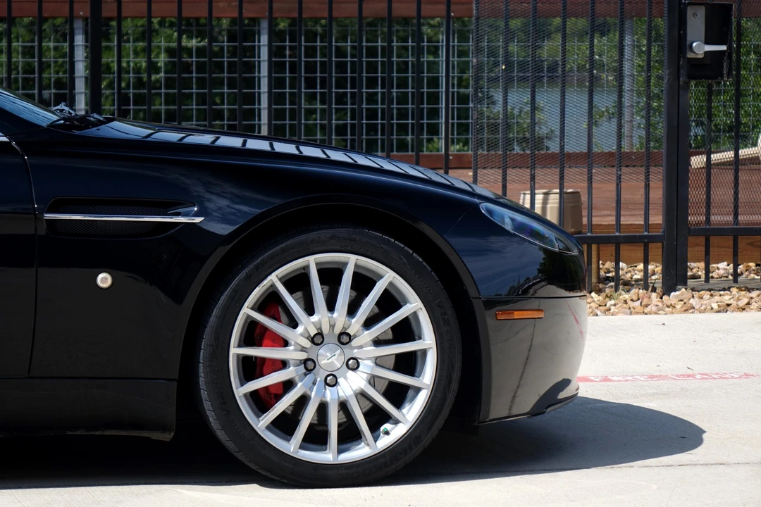 2008 Aston Martin V8 Vantage (2006-2017) - Image 29 of 31