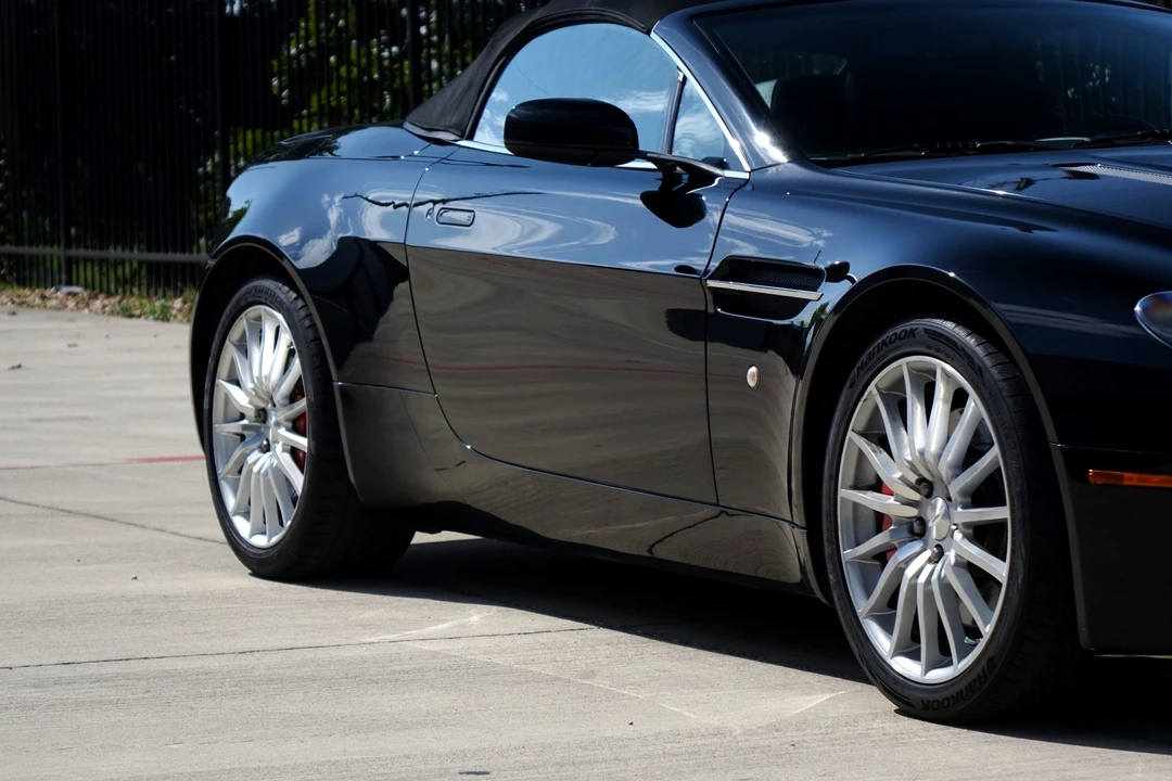 2008 Aston Martin V8 Vantage (2006-2017) - Image 19 of 31