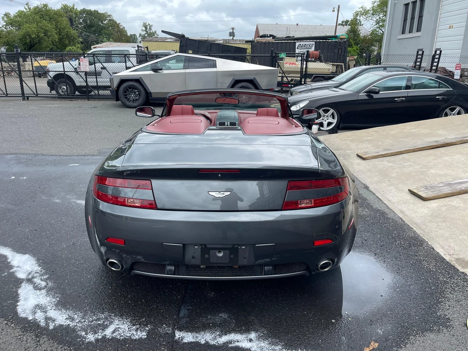 2008 Aston Martin V8 Vantage (2006-2017) - Image 10 of 31