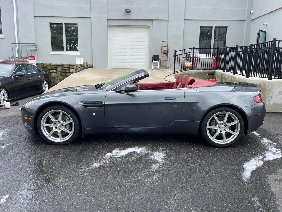 2008 Aston Martin V8 Vantage (2006-2017) - Image 9 of 31