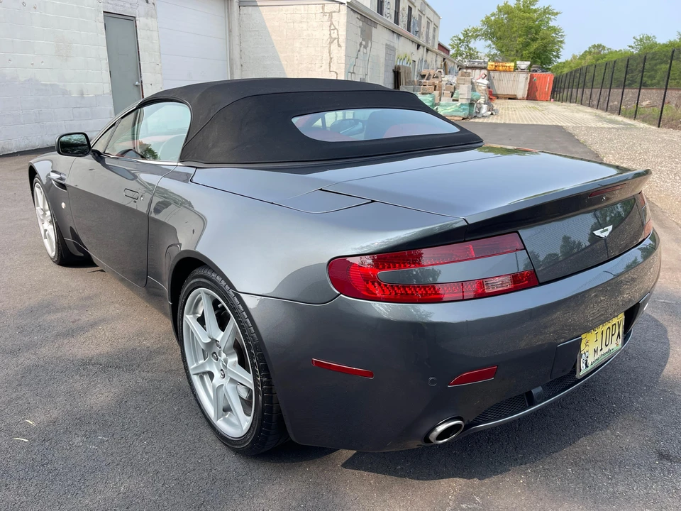 2008 Aston Martin V8 Vantage (2006-2017) - Image 17 of 31