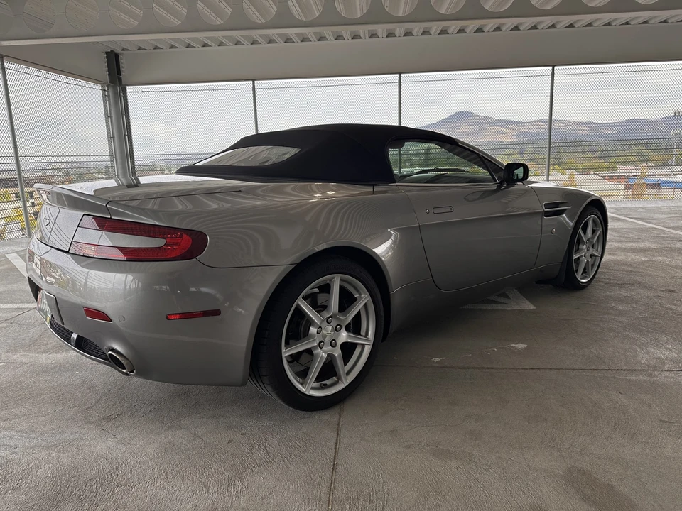 2008 Aston Martin V8 Vantage (2006-2017) - Image 12 of 31