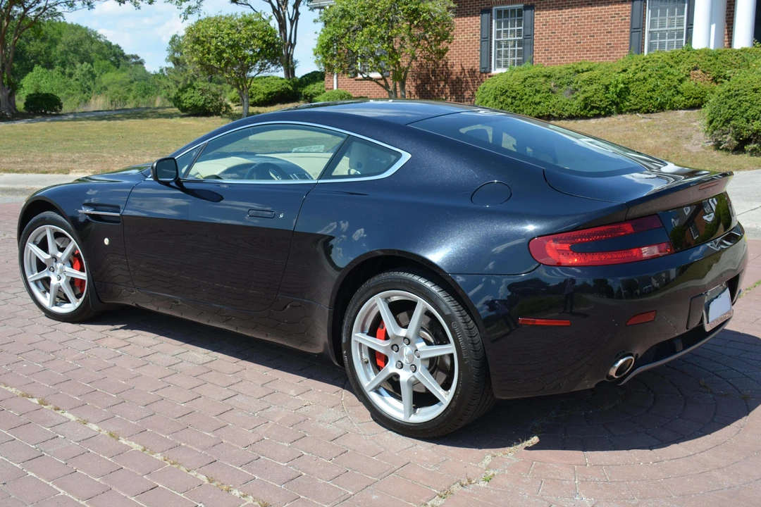 2008 Aston Martin V8 Vantage (2006-2017) - Image 4 of 11