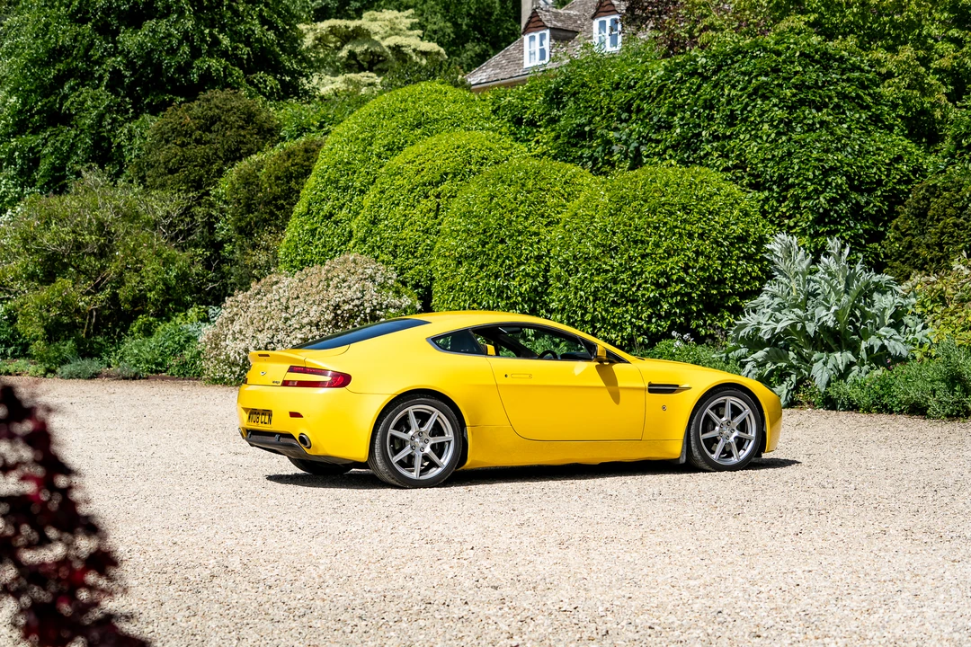 2008 Aston Martin V8 Vantage (2006-2017) - Image 17 of 31