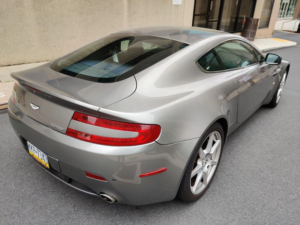 2008 Aston Martin V8 Vantage (2006-2017) - Image 12 of 31
