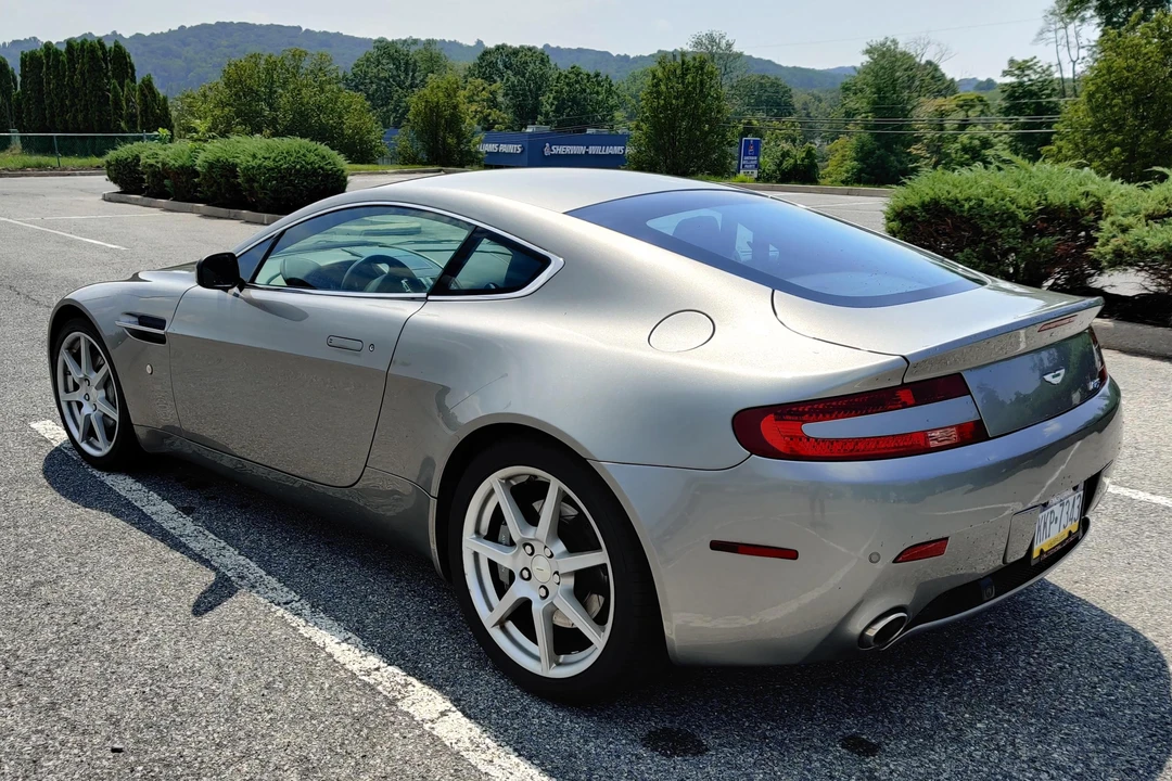 2008 Aston Martin V8 Vantage (2006-2017) - Image 5 of 31
