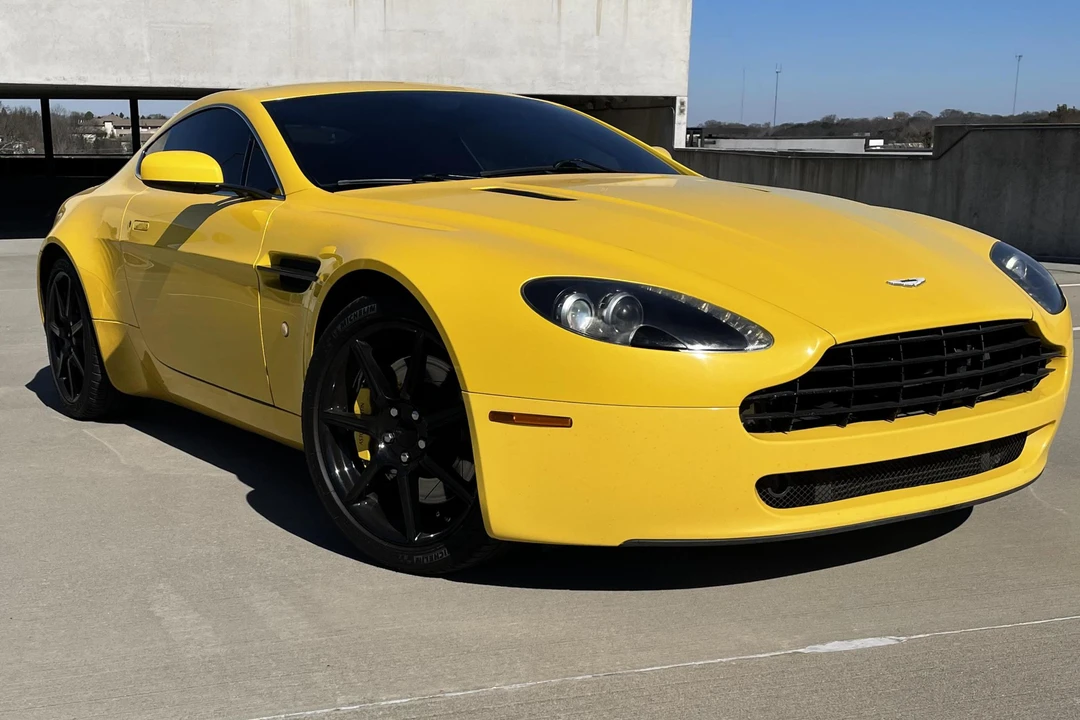 2008 Aston Martin V8 Vantage (2006-2017) - Image 11 of 30