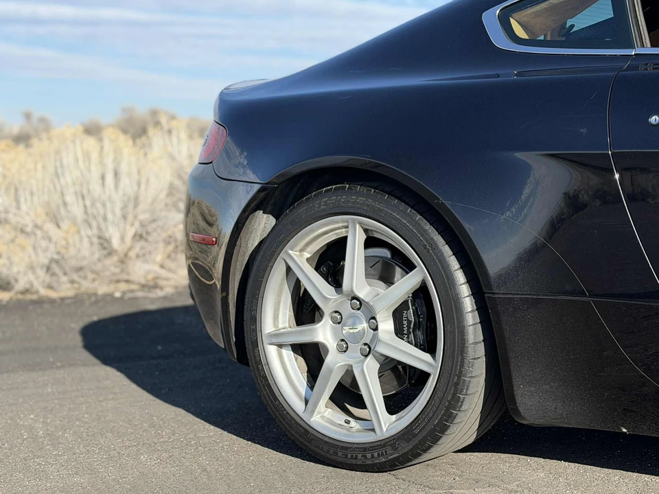2008 Aston Martin V8 Vantage (2006-2017) - Image 29 of 31
