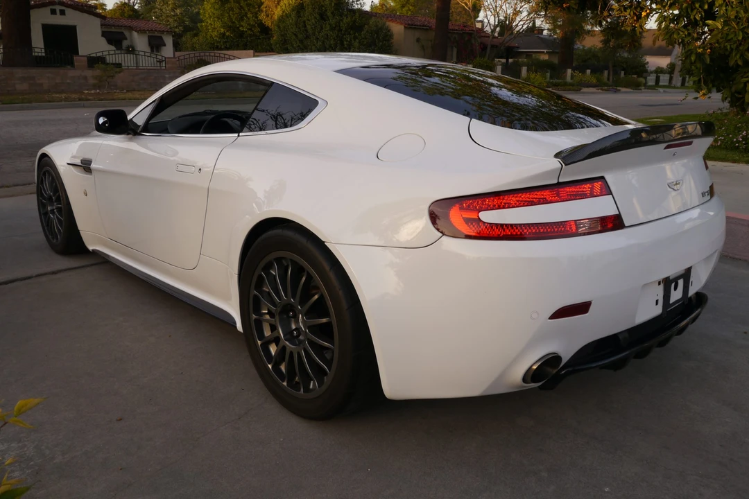 2008 Aston Martin V8 Vantage (2006-2017) - Image 15 of 31
