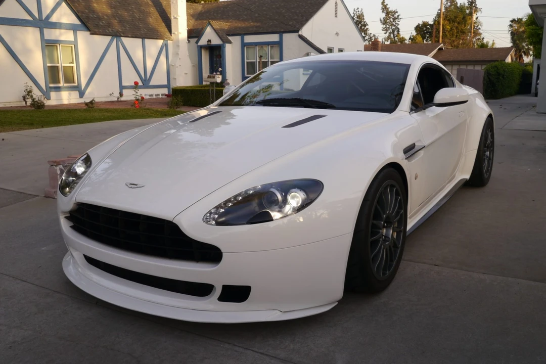 2008 Aston Martin V8 Vantage (2006-2017) - Image 1 of 31