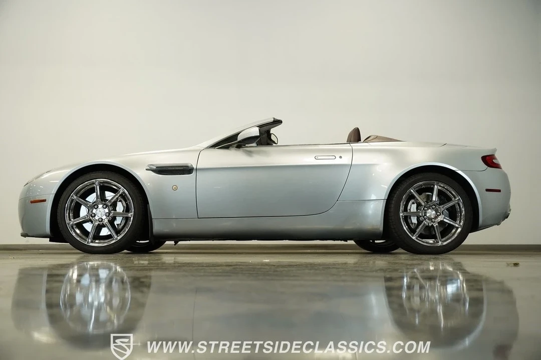 2008 Aston Martin V8 Vantage (2006-2017) - Image 10 of 12
