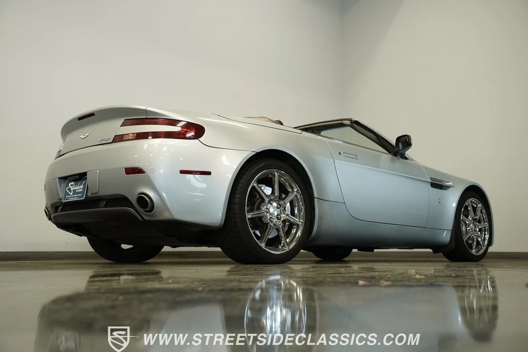 2008 Aston Martin V8 Vantage (2006-2017) - Image 17 of 21