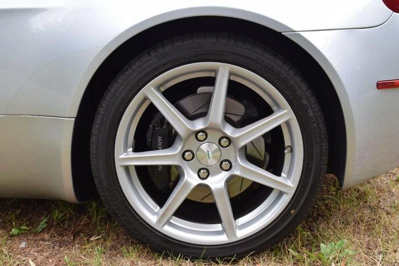 2008 Aston Martin Vantage - Image 16 of 31