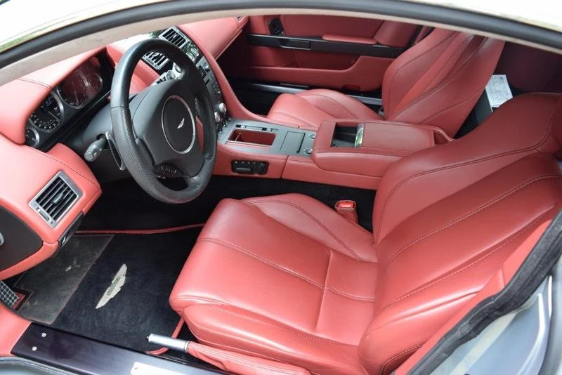 2008 Aston Martin Vantage - Image 24 of 31