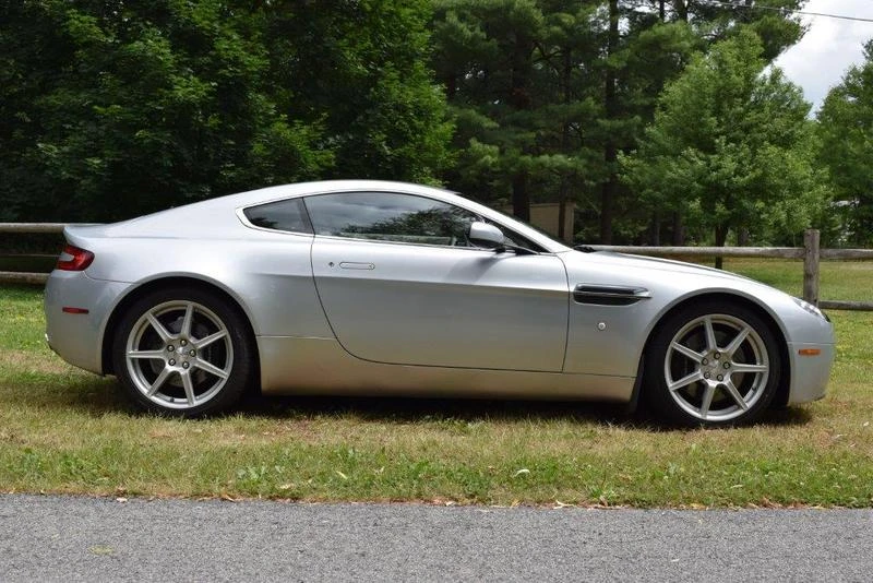 2008 Aston Martin Vantage - Image 2 of 31