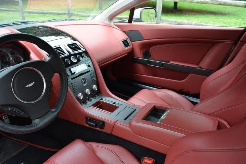 2008 Aston Martin Vantage - Image 26 of 31