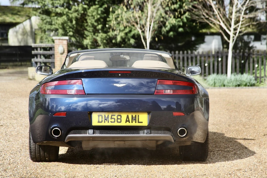 2008 Aston Martin V8 Vantage (2006-2017) - Image 19 of 30