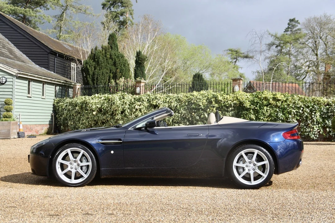 2008 Aston Martin V8 Vantage (2006-2017) - Image 27 of 30