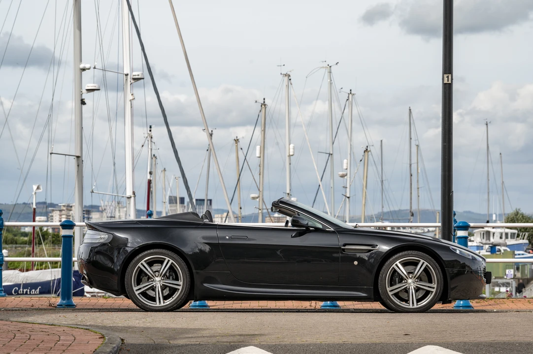 2008 Aston Martin V8 Vantage (2006-2017) - Image 19 of 31