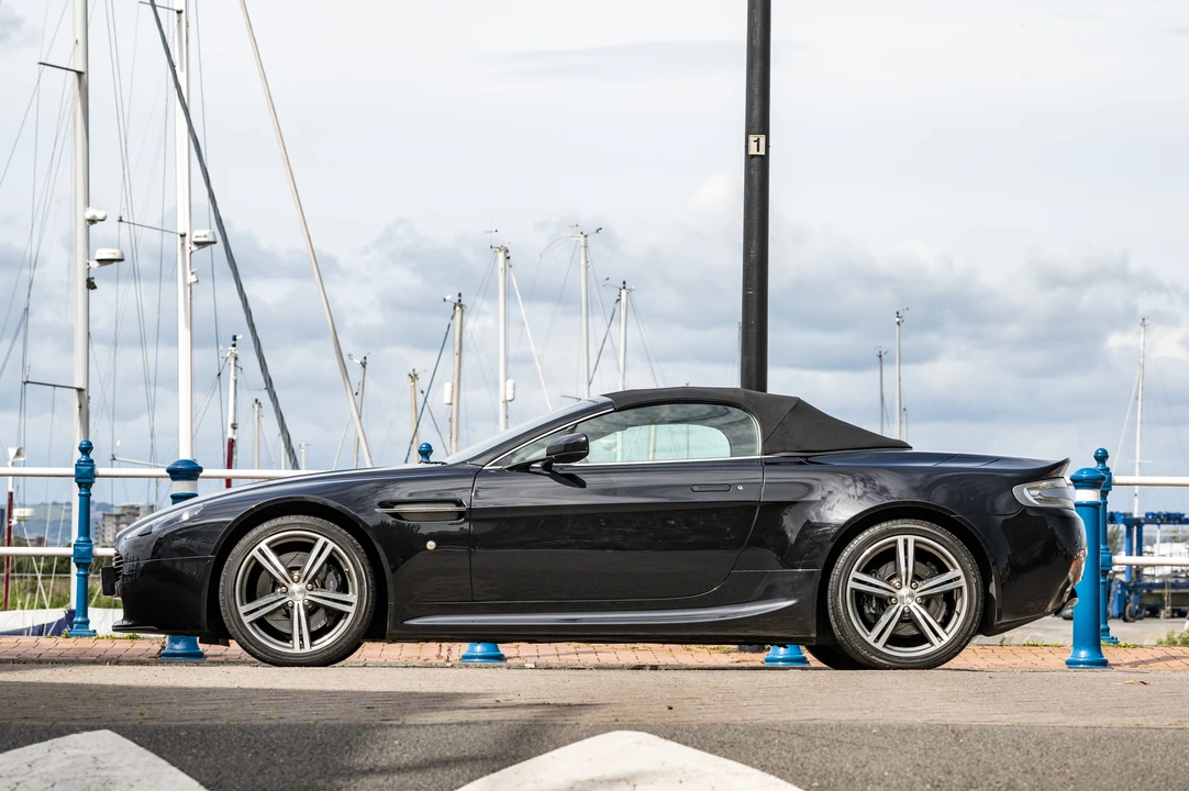2008 Aston Martin V8 Vantage (2006-2017) - Image 14 of 31