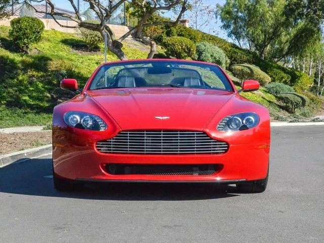 2008 Aston Martin Vantage - Image 2 of 31