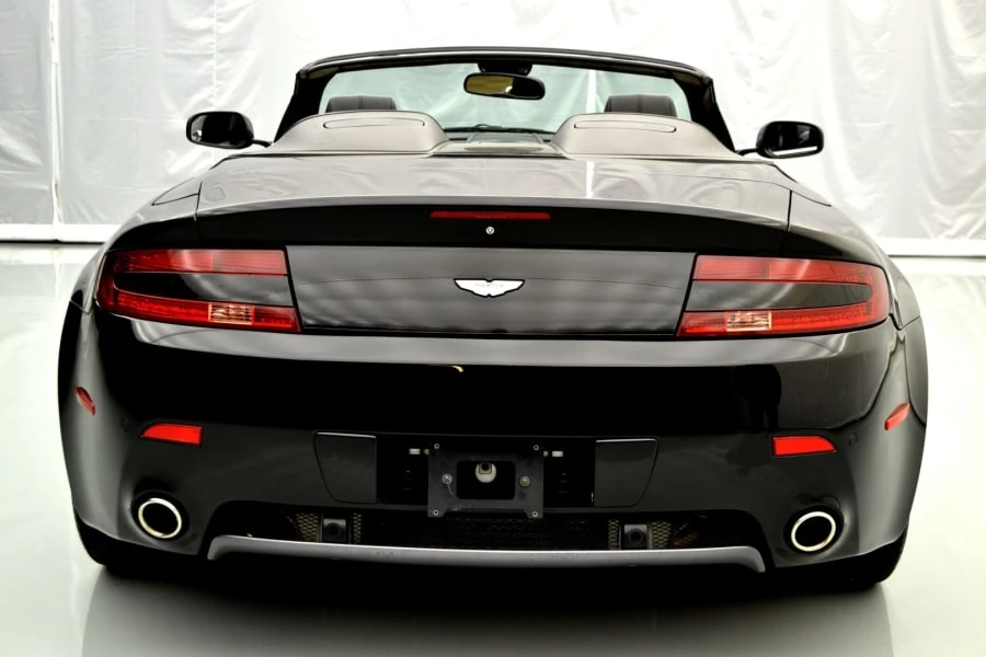 2008 Aston Martin V8 Vantage (2006-2017) - Image 9 of 10