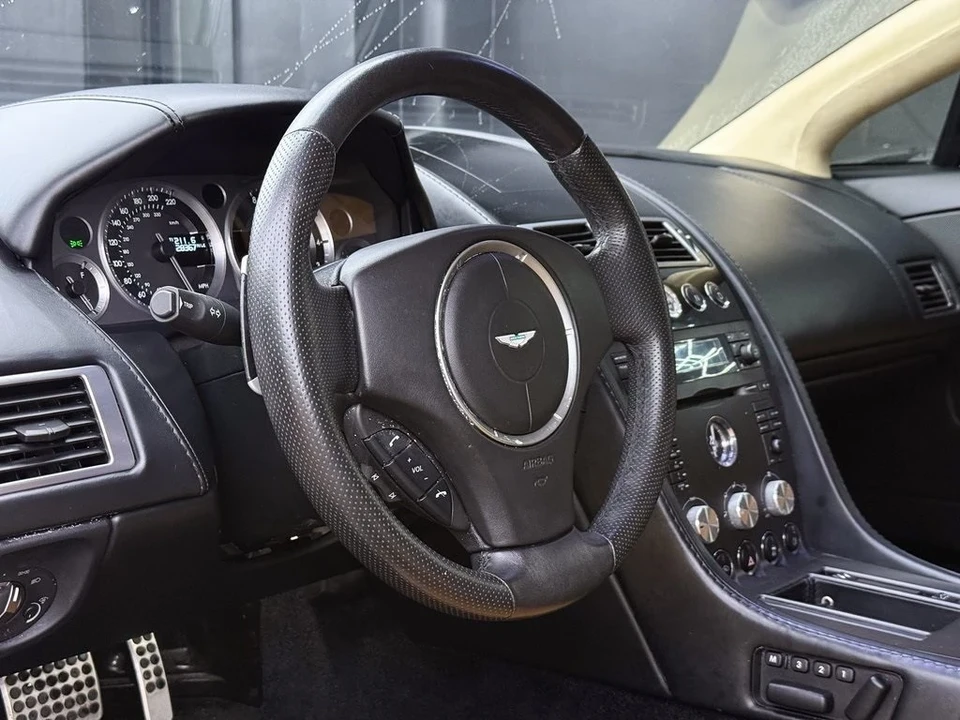 2008 Aston Martin V8 Vantage (2006-2017) - Image 16 of 21