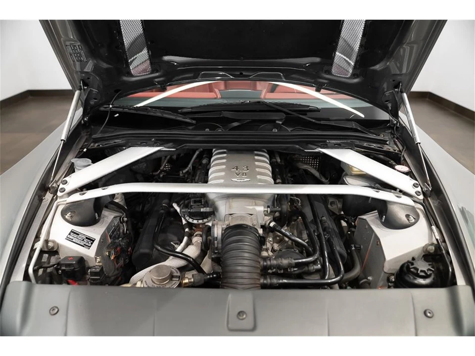 2008 Aston Martin V8 Vantage (2006-2017) - Image 29 of 31